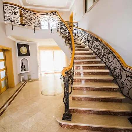 Σπίτι διακοπών Luxurious Private With Pool And Mountain View Dasaki Achnas